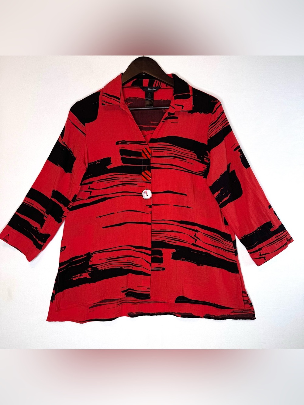 Ali Miles 3/4 Sleeve Button Down Top size Small red black abstract‎ artsy flowy